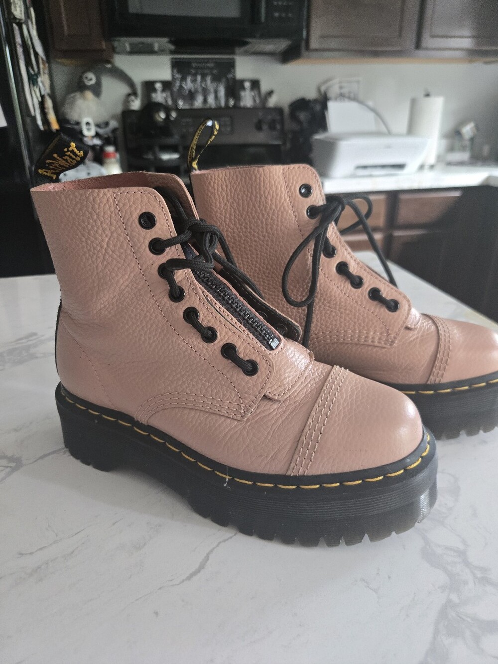 Dr Martens SINCLAIR Milled Nappa Leather Platform Zip Or Tie Boots. Size 8 - Picture 2 of 16